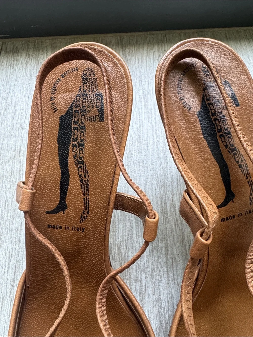 Belle by Sigerson Morrison new size